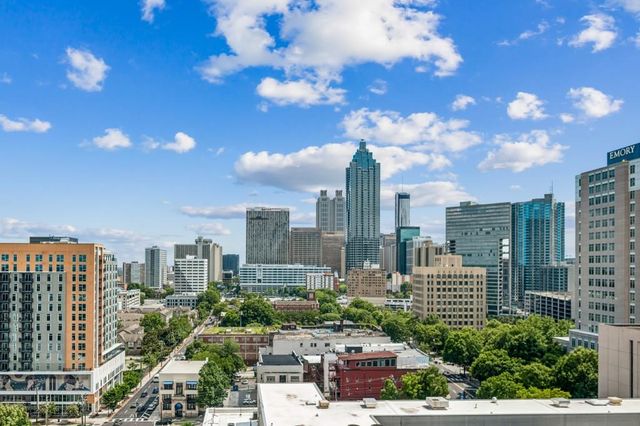 565 Peachtree Street NE 1610, Atlanta, GA 30308