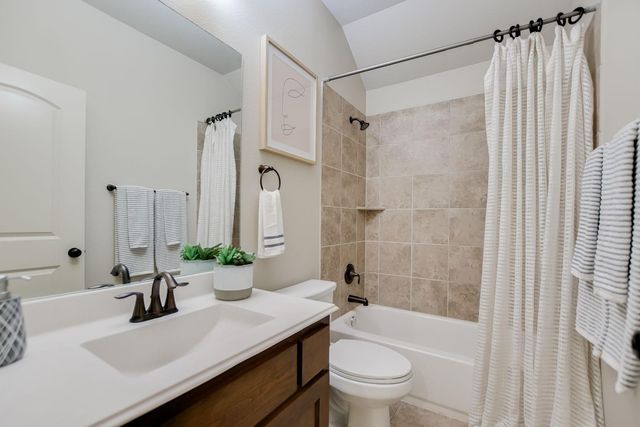 1600 Whiskey CT, Leander, TX 78641