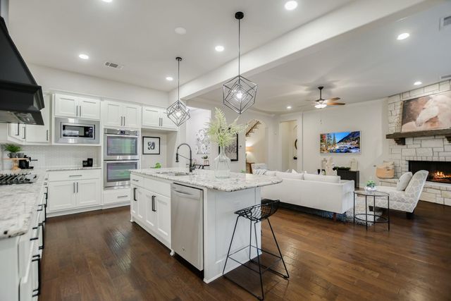 1600 Whiskey CT, Leander, TX 78641