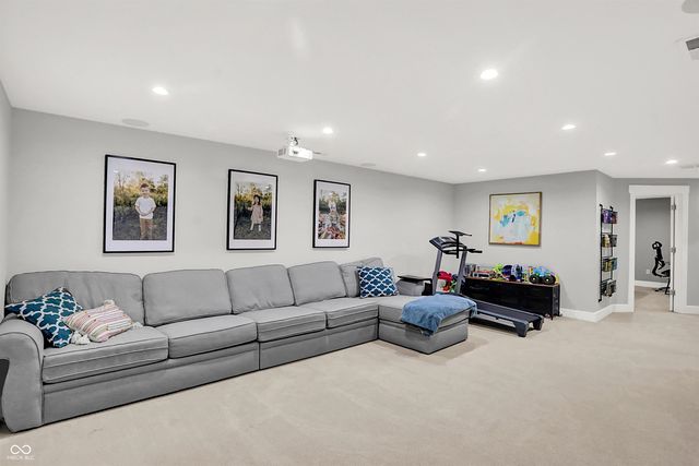 12004 Gatwick View Drive, Fishers, IN 46037