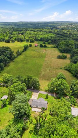 231 Old Miller Road, Signal Mountain, TN 37377