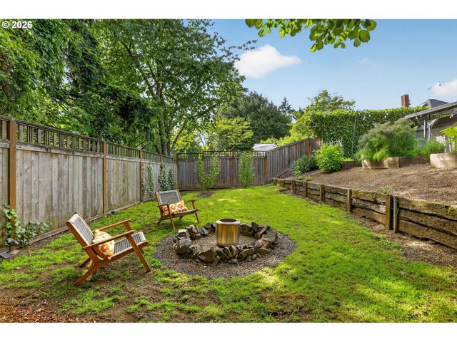 7340 N WILLAMETTE Blvd, Portland, OR 97203