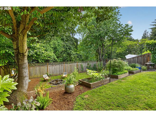 7340 N WILLAMETTE Blvd, Portland, OR 97203