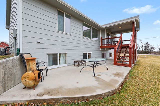 111 W Capstone Ct, Andover, KS 67002