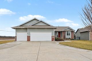 111 W Capstone Ct, Andover, KS 67002