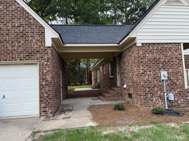 2207 Greenwich Lane NW, Wilson, NC 27896