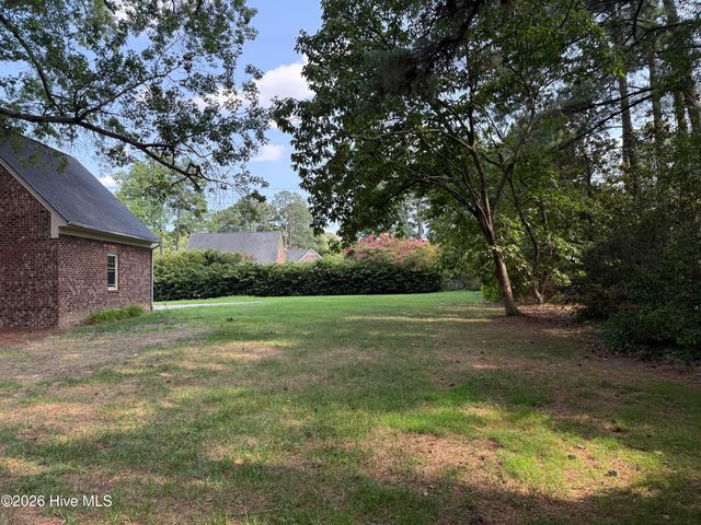2207 Greenwich Lane NW, Wilson, NC 27896