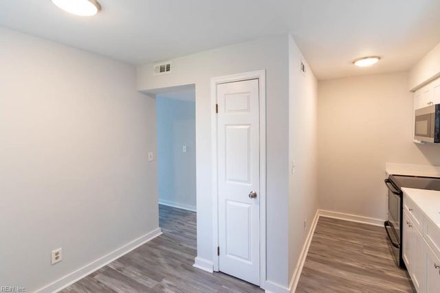 1522 Chela Ave Apt A1, Norfolk, VA 23503