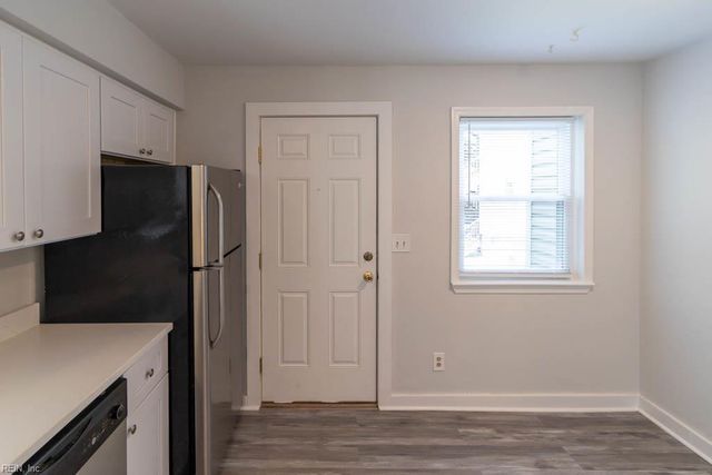 1522 Chela Ave Apt A1, Norfolk, VA 23503