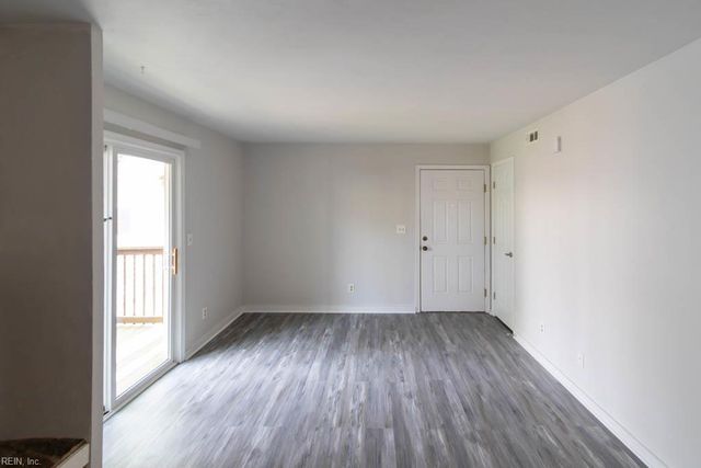 1522 Chela Ave Apt A1, Norfolk, VA 23503