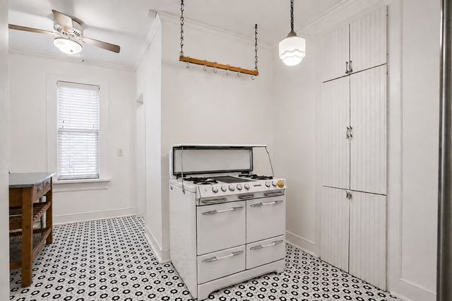 5911 Vanderbilt Avenue, Dallas, TX 75206