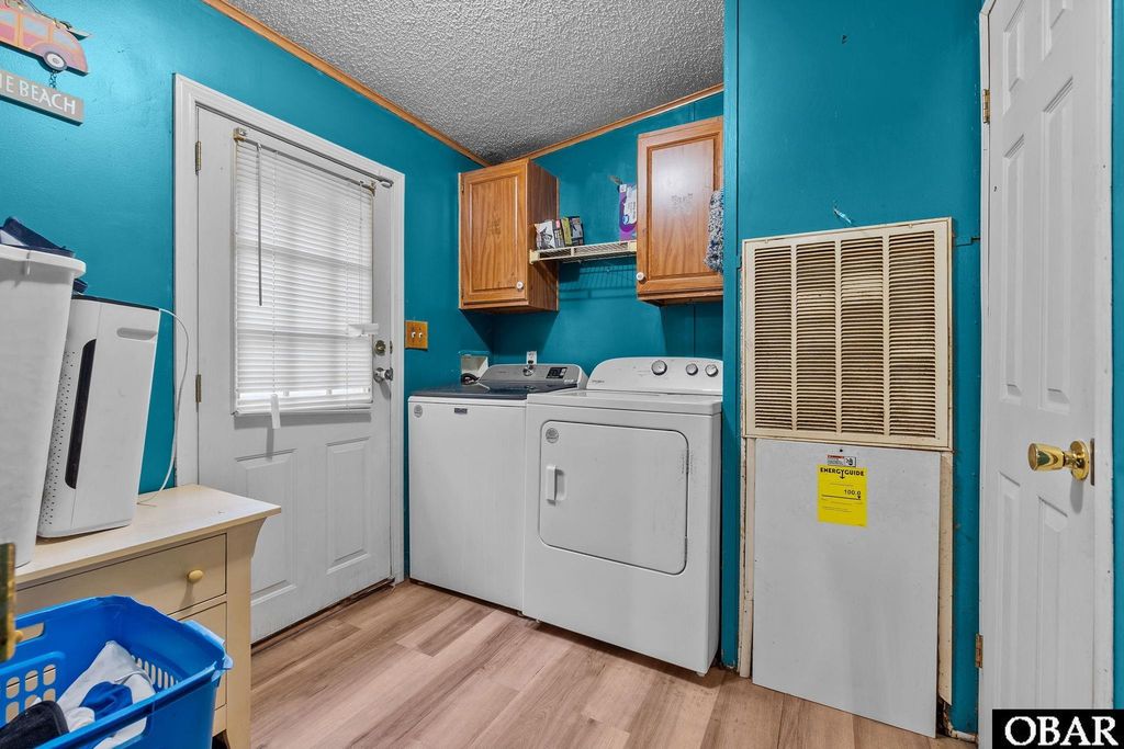 Image 17 of property listing at 92 Mosley Lane, Wanchese, NC 27981