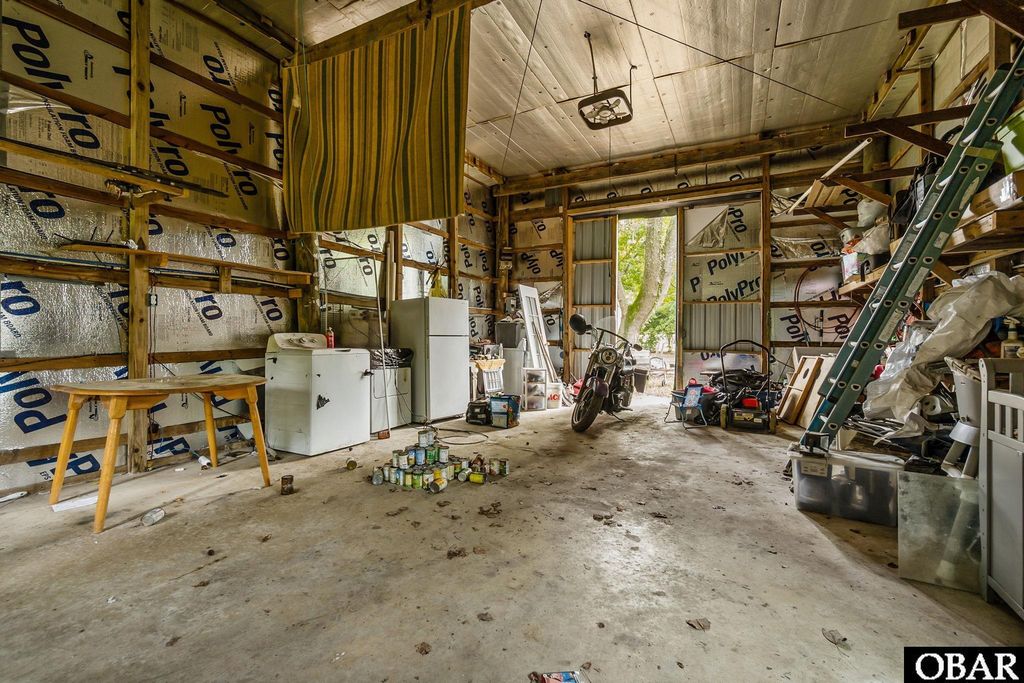 Image 20 of property listing at 92 Mosley Lane, Wanchese, NC 27981