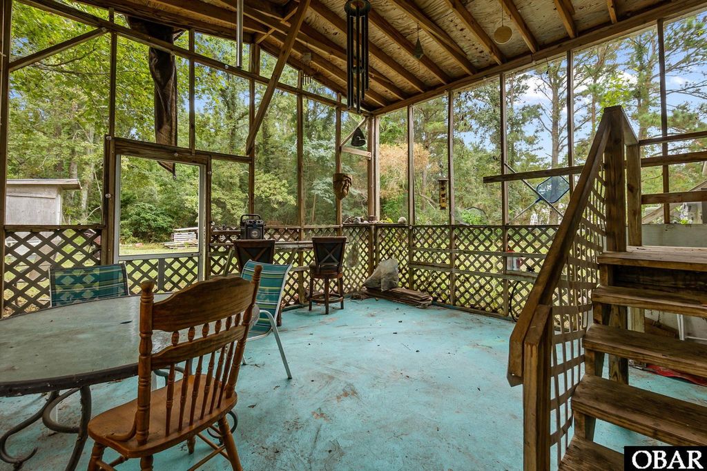 Image 21 of property listing at 92 Mosley Lane, Wanchese, NC 27981