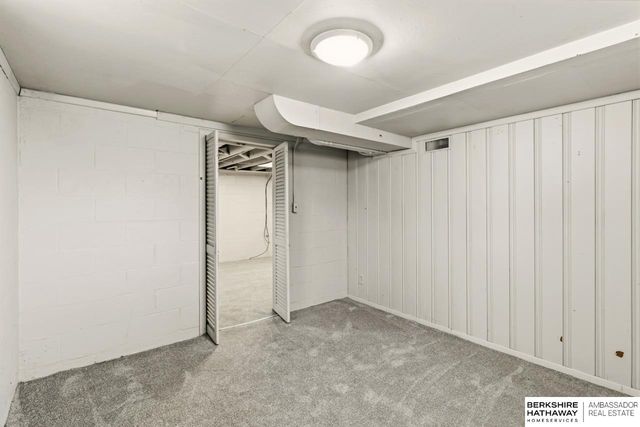 5610 Frederick Street, Omaha, NE 68106