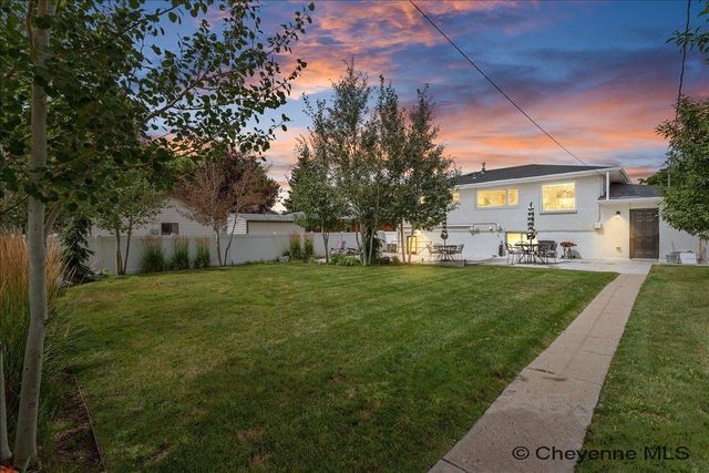 1513 MONROE AVE, Cheyenne, WY 82001