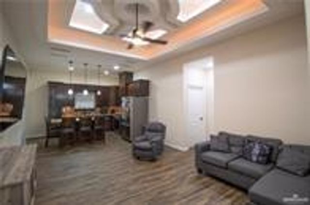 2901 E Imperial Oaks Drive Drive, Alton, TX 78573