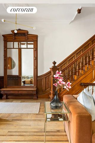 400 PUTNAM Avenue, New York City, NY 11216