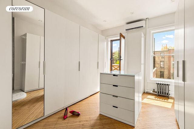 400 PUTNAM Avenue, New York City, NY 11216