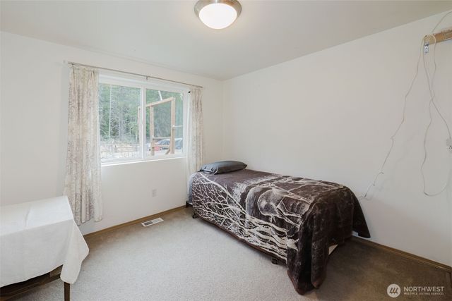10720 Wicks Lake Road SW, Port Orchard, WA 98367
