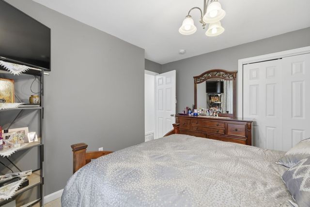 124 Locust St 124, Haverhill, MA 01830