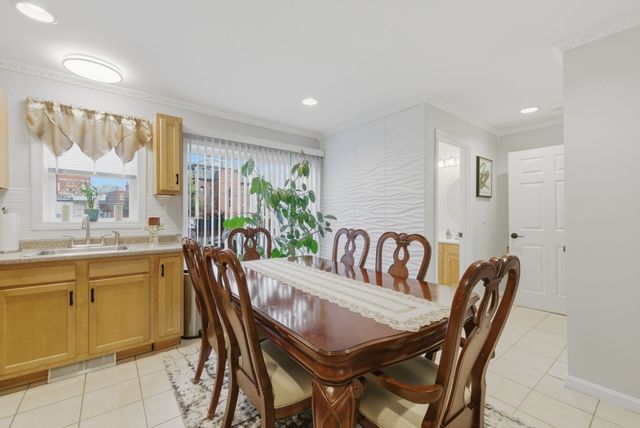 124 Locust St 124, Haverhill, MA 01830