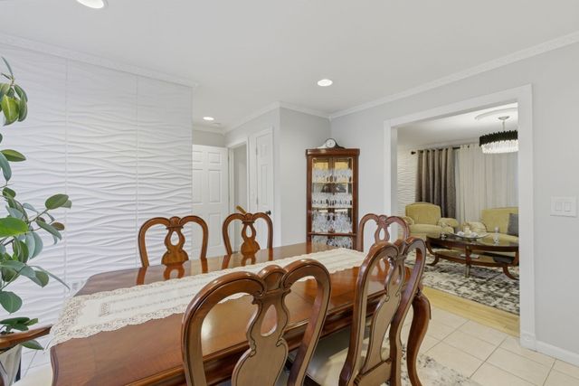 124 Locust St 124, Haverhill, MA 01830