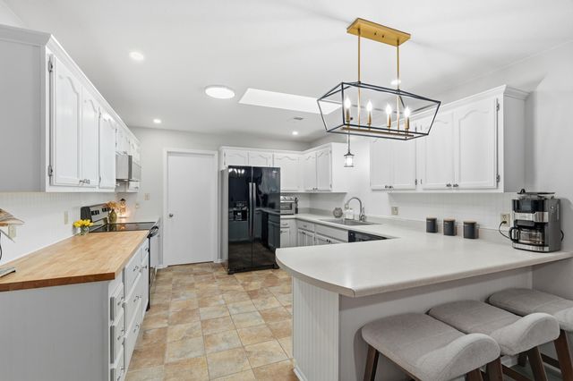 226 Hunt Club Circle, Galena, MO 65656