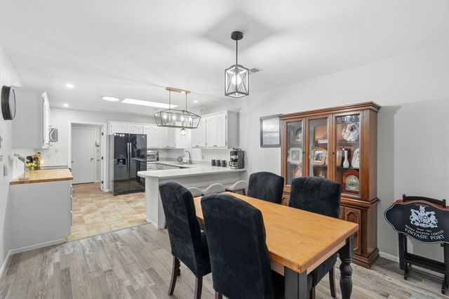 226 Hunt Club Circle, Galena, MO 65656