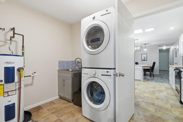 226 Hunt Club Circle, Galena, MO 65656