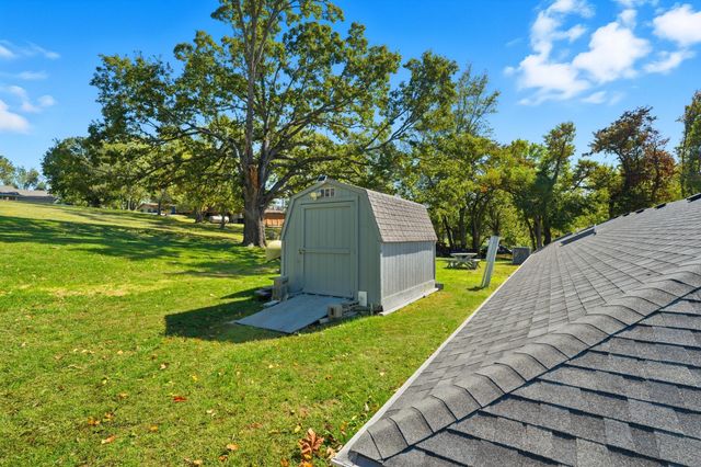 226 Hunt Club Circle, Galena, MO 65656