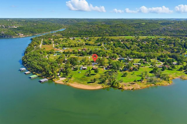 226 Hunt Club Circle, Galena, MO 65656