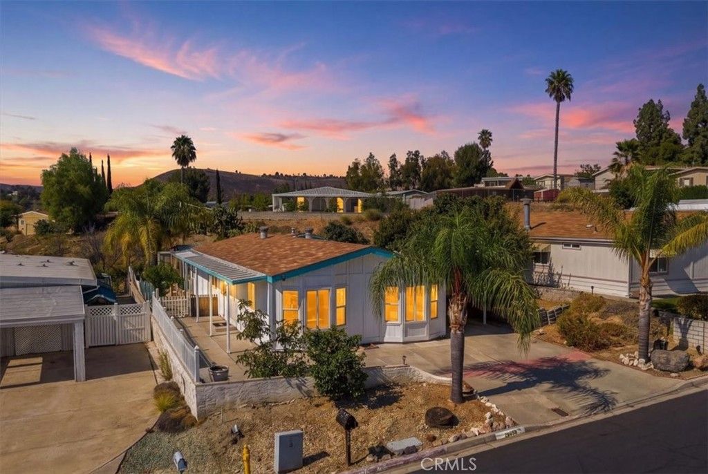 28698 Via Princesa, Murrieta, CA 92563 — photo 2