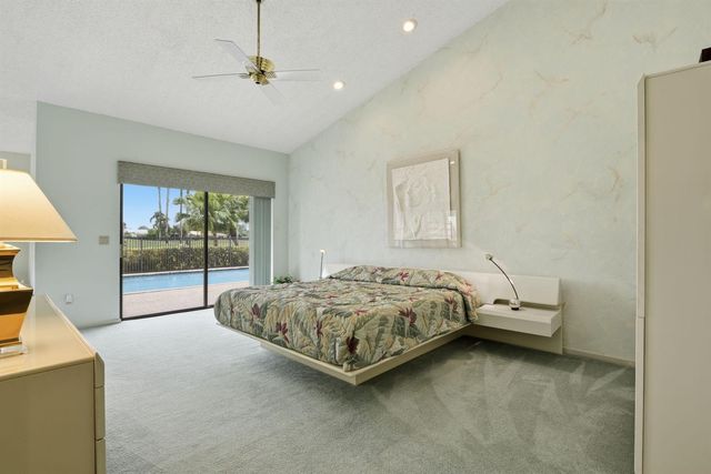 10330 Silver Lake Drive, Boca Raton, FL 33428