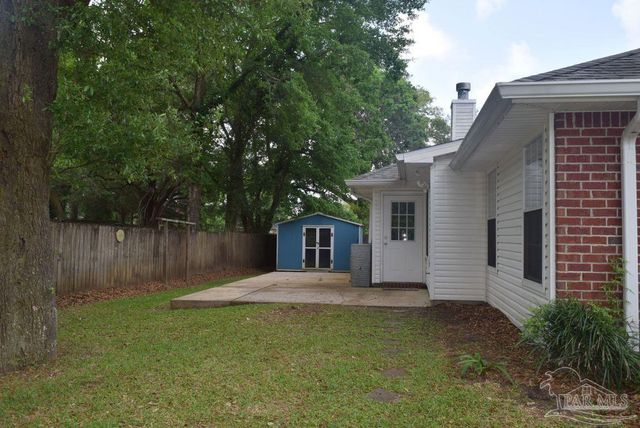 5537 Shadow Grove Blvd, Pensacola, FL 32526