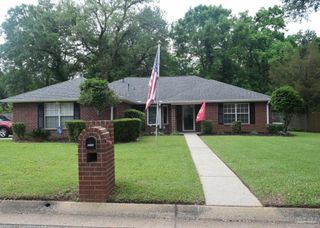 5537 Shadow Grove Blvd, Pensacola, FL 32526