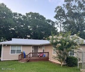 1124 Old Mobile Highway, Lucedale, MS 39452