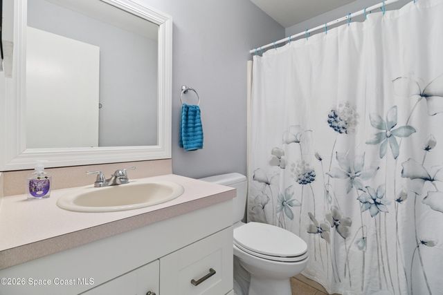 940 Forest Street NE, Palm Bay, FL 32907