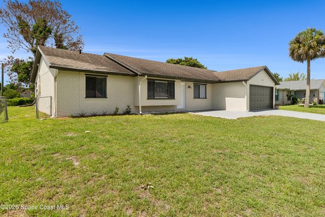 940 Forest Street NE, Palm Bay, FL 32907