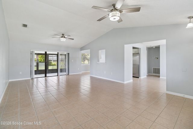 940 Forest Street NE, Palm Bay, FL 32907