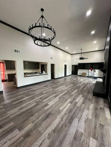 2222 N Fountain Valley Drive, Missouri City, TX 77459