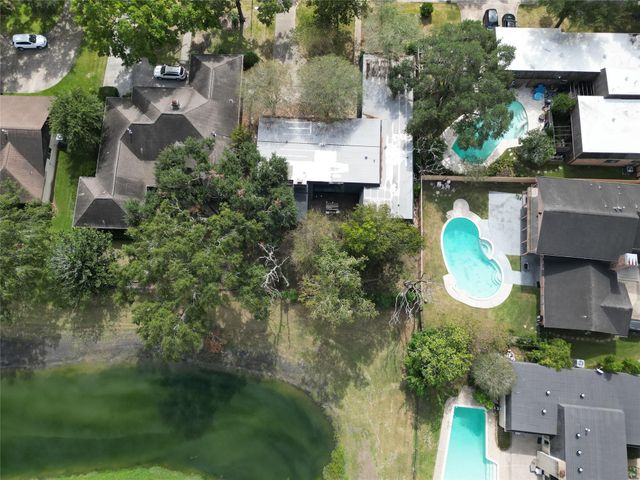 2222 N Fountain Valley Drive, Missouri City, TX 77459