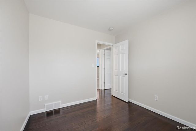 34236 Rockford Road, Sterling Heights, MI 48312