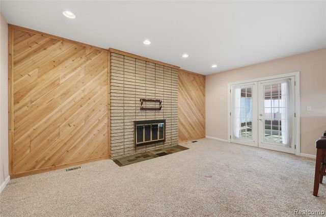 34236 Rockford Road, Sterling Heights, MI 48312