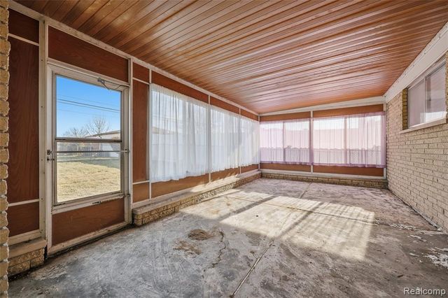 34236 Rockford Road, Sterling Heights, MI 48312