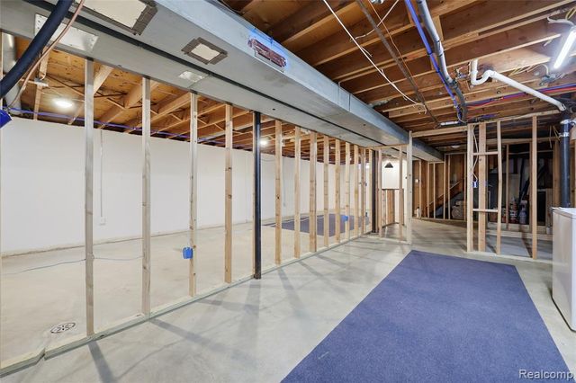 34236 Rockford Road, Sterling Heights, MI 48312