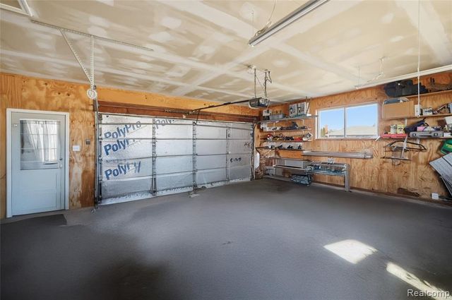 34236 Rockford Road, Sterling Heights, MI 48312