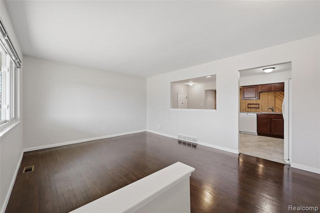 34236 Rockford Road, Sterling Heights, MI 48312