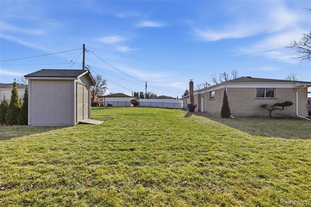 34236 Rockford Road, Sterling Heights, MI 48312