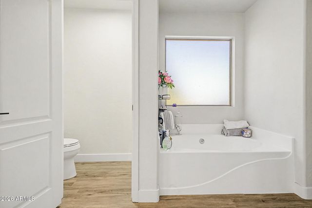 33370 N ROADRUNNER Lane, San Tan Valley, AZ 85144